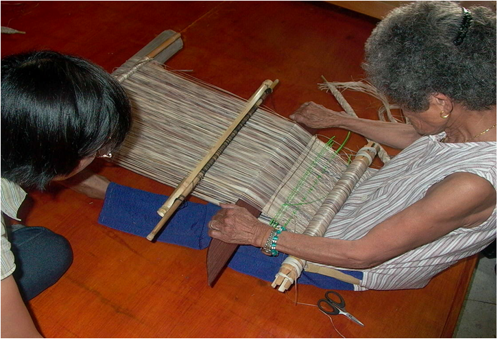 噶瑪蘭香蕉絲編織工藝