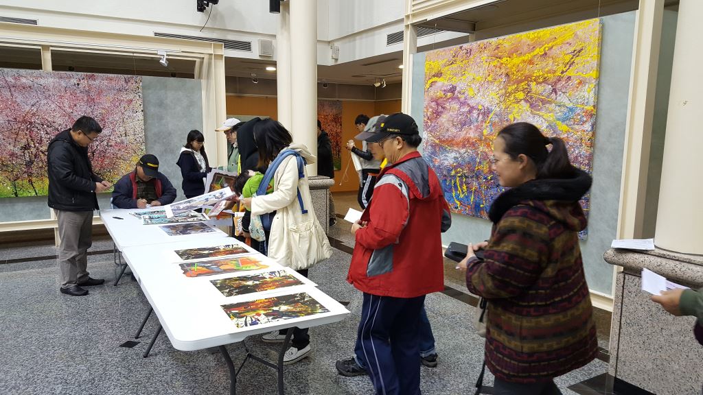 「旺福迎春-狗年年畫特展」版印年畫，數量有限，索完為止！