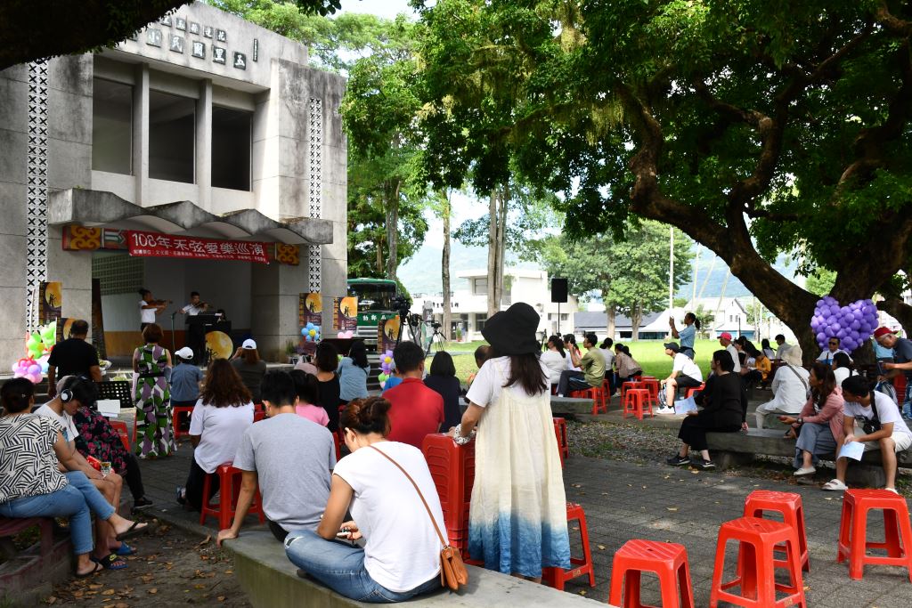 徵人公告─花蓮縣文化局石雕博物館假日售票人員(4)