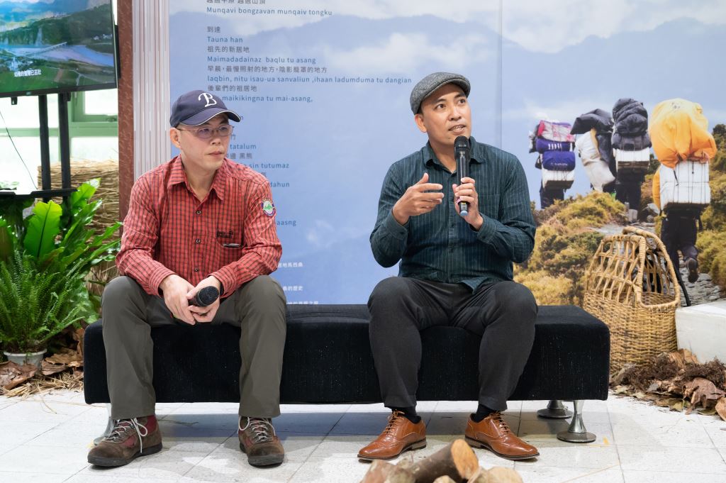 111年花蓮在地文學作家圖像第31檔「用頭帶背起一座座山—沙力浪創作展」(9)