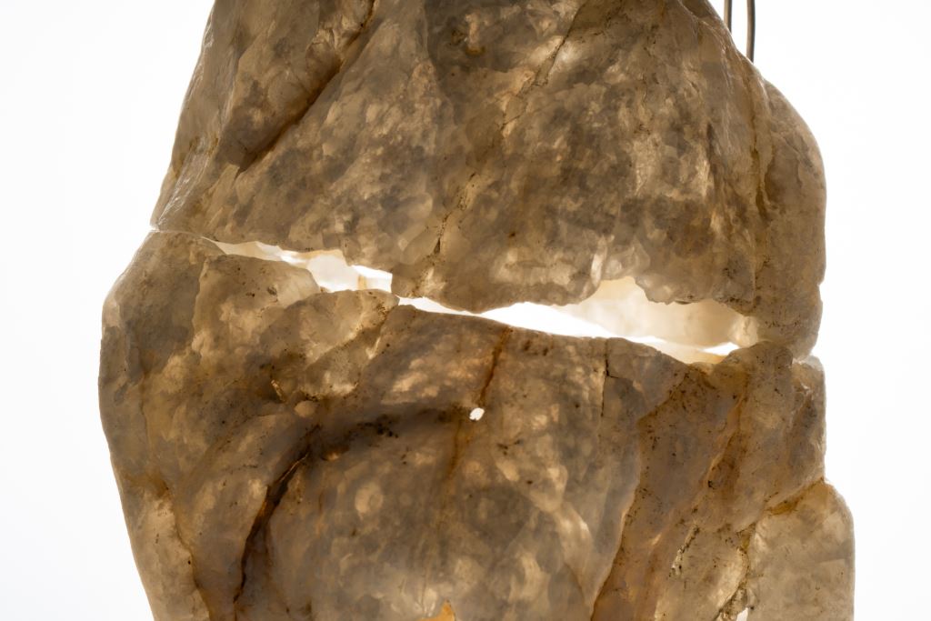 蘇冠慈《罅隙生光》