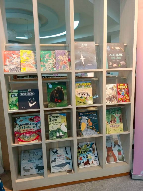 巡迴書展-鳳林圖書館開展
