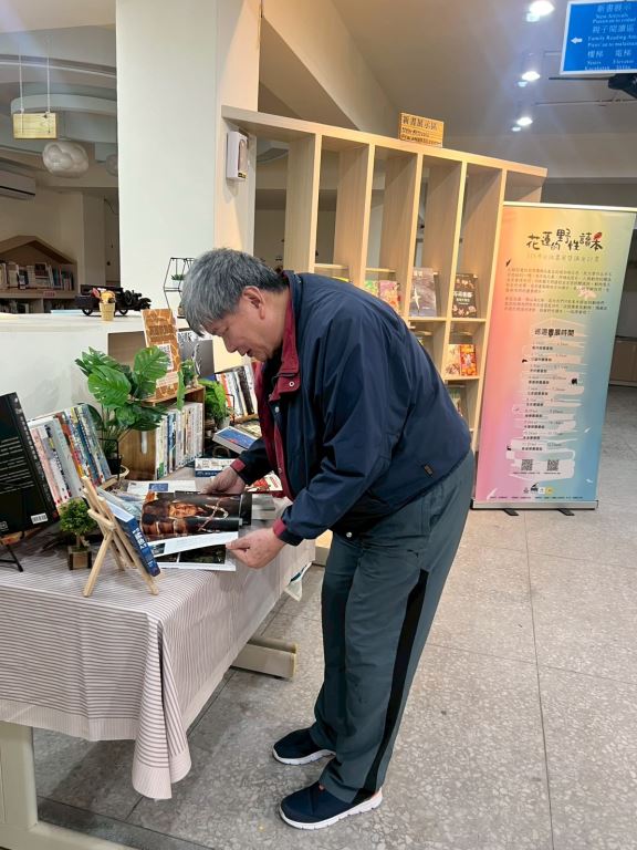 巡迴書展-鳳林圖書館開展
